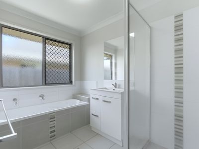 6 Schiffke Court, Caboolture