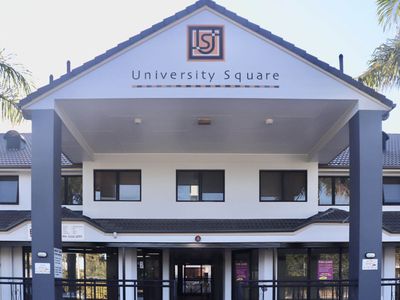 280 Olsen Avenue, Parkwood