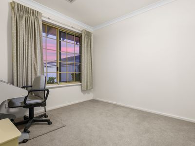 35 Hatherley Parade, Winthrop