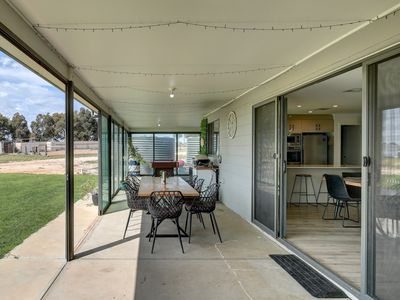 55 Clifftop Drive, Sunnyside