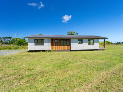 20 Journeys End, Tapora