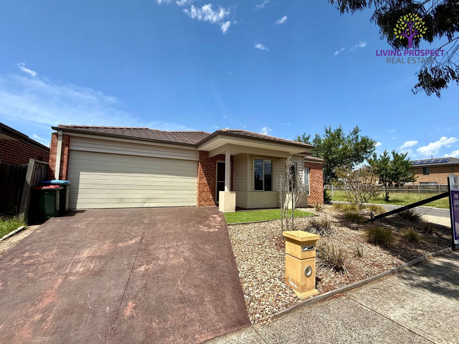 72 Tristania Drive, Point Cook