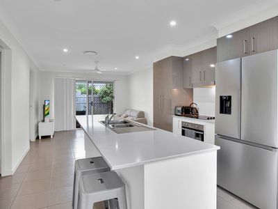 8 / 15 Grandly Street, Doolandella
