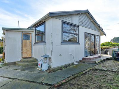 47 Batten Grove , Pines Beach