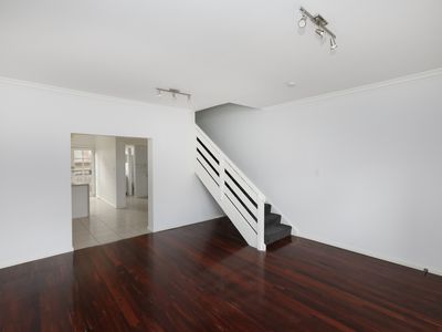 2 / 39 Ormond Road, Moonee Ponds