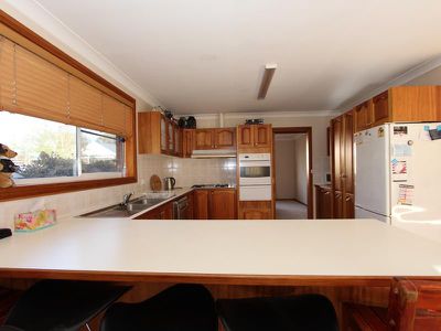 23 Kurumben Place, West Bathurst