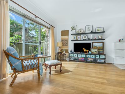 2 / 37 Nielsen Avenue, Carlton