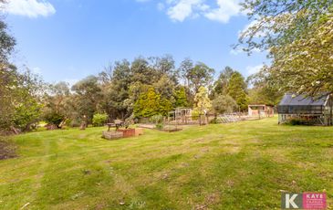 20 St Georges Road, Beaconsfield Upper