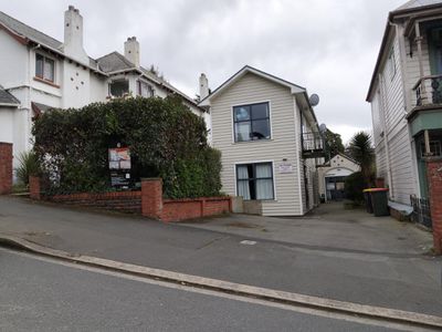 8A Union Street, North Dunedin