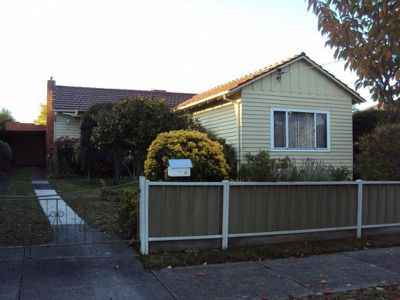 7 Bordeaux Avenue, Blackburn