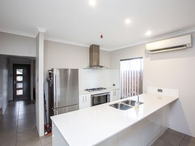 32 Arrowsmith Drive, Dalyellup