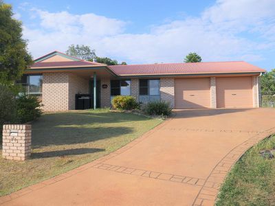 14 Dell Court, Kingaroy