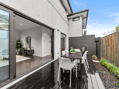 1 / 746 Toorak Road, Hawthorn East