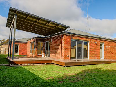 16 Thomas Drive, Marong