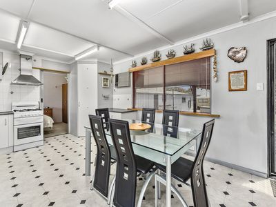 32 Cape Buffon Drive, Southend