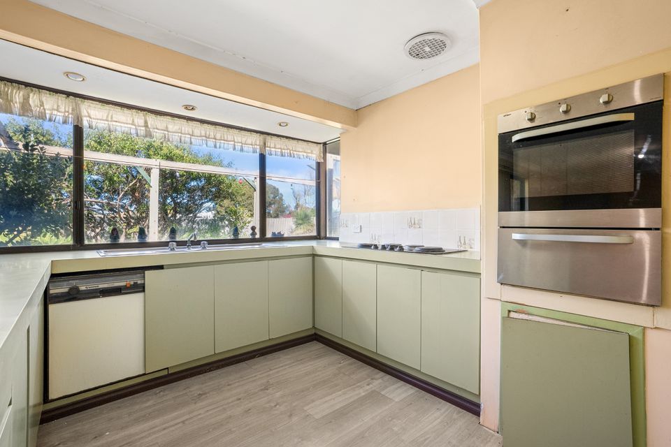 34 RICKETTS COURT, Rockingham