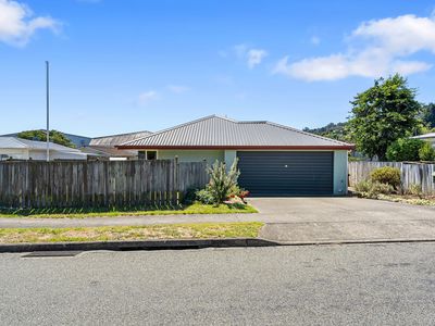 16 Blackwood Street, Wakatu