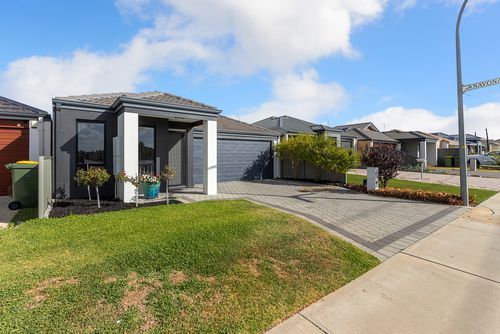 95 Exchange Avenue, Harrisdale