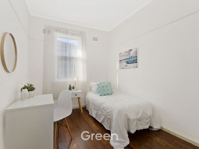 11 McKay Street, Dundas Valley