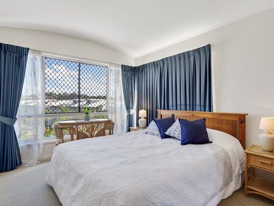 456 / 180 Alexandra Parade, Alexandra Headland