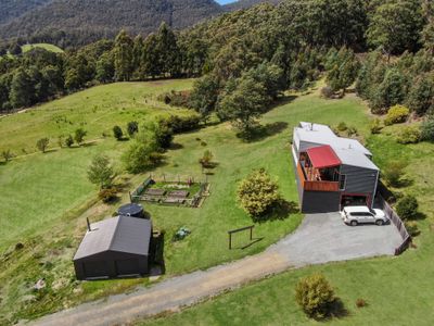 100 Misty Hill Road, Mountain River