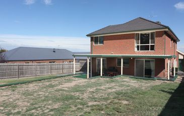 4 Whitaker Place, Beaconsfield