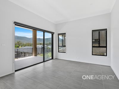 3 Lemon Grove, Stream Hill