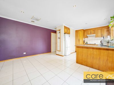 77 Laura Drive, Hampton Park