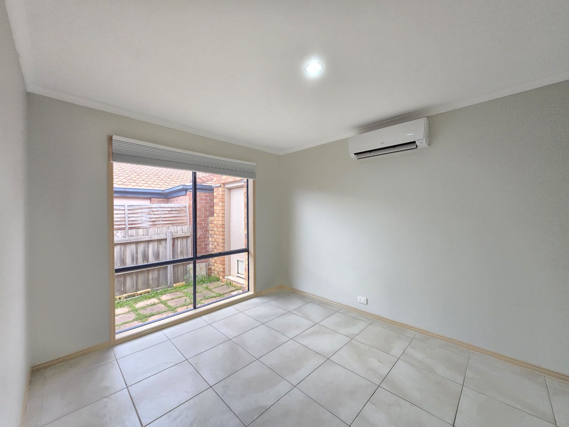 18 Sandalwood Grove, Carrum Downs