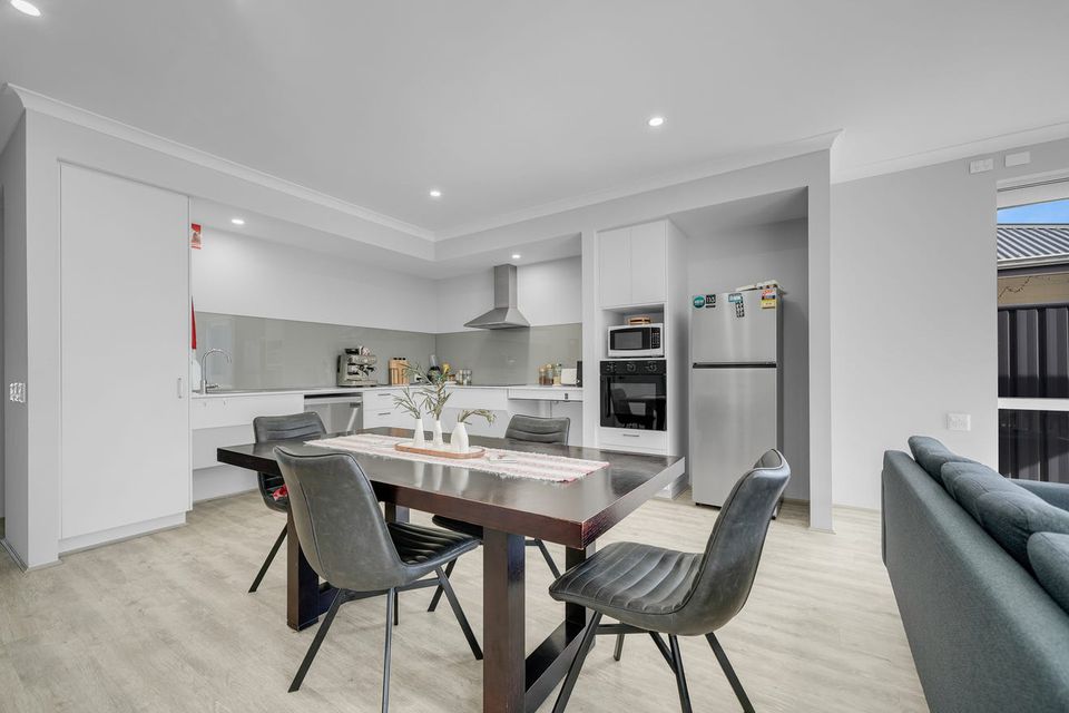 113 BUTTERLEAF ROAD, Baldivis