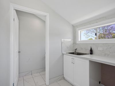 2 Merritt Street, Harristown