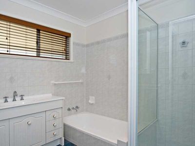 1 Creston Street, Raceview