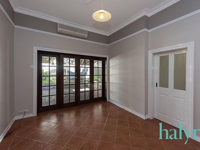 14 Sasse Avenue, Mount Hawthorn