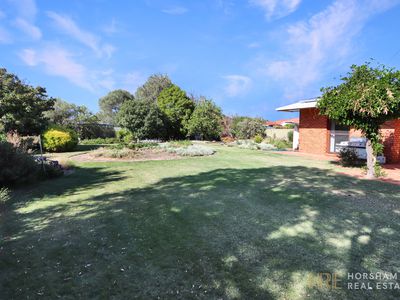 18 James Street, Horsham