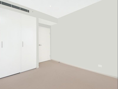 807 / 1 Saunders Close, Macquarie Park
