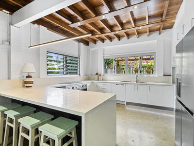 69 Tallebudgera Drive, Palm Beach