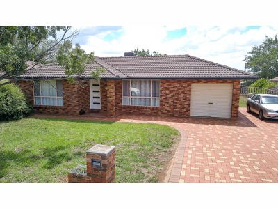 85 Websdale Drive, Dubbo