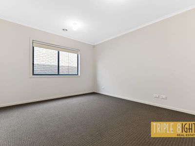 27 Elderberry Way, Pakenham