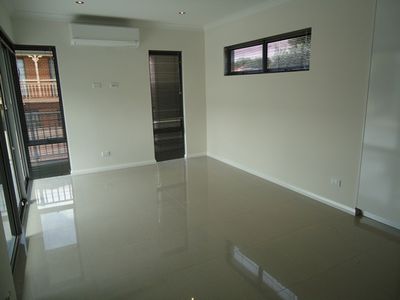 9/4 Waterloo Street, Joondanna