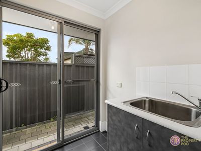 2 / 73 Station Street, East Cannington