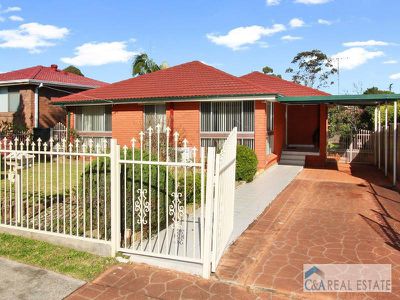 77 Cowley Cres, Prospect