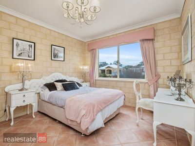 12 De Havilland View, Maylands