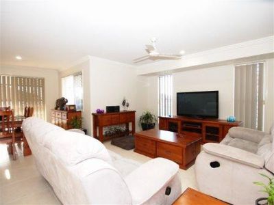 11 Picadilly Circuit, Urraween