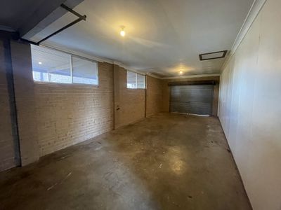 72 Blumer Avenue, Griffith