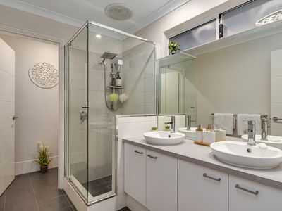 29 Seadrift Street, Yanchep