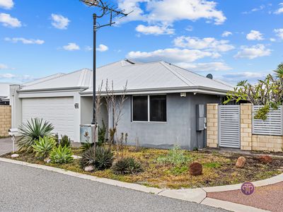 34b Moonlight Court, Huntingdale