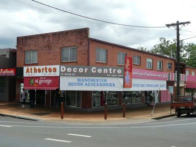 17b Main Street, Atherton