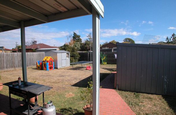 1 Burn Court, Craigieburn