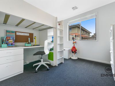 8 Invermay Way, Clyde