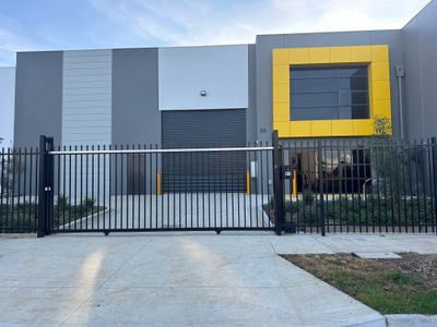 33 Robbins Circuit, Williamstown